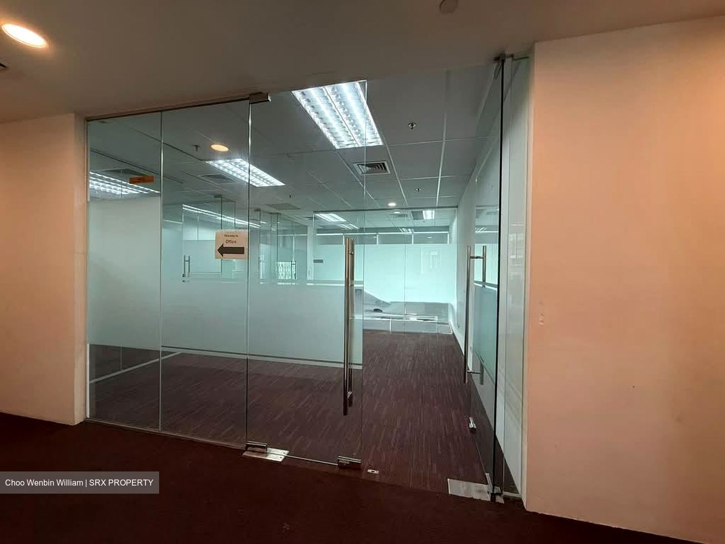 Sunshine Plaza (D7), Office #597567441